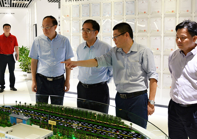 向导来访： 2018.10东莞市委书记梁维东贝斯特游戏调研