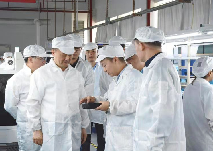 萍乡市委书记陈敏率队到贝斯特游戏考察